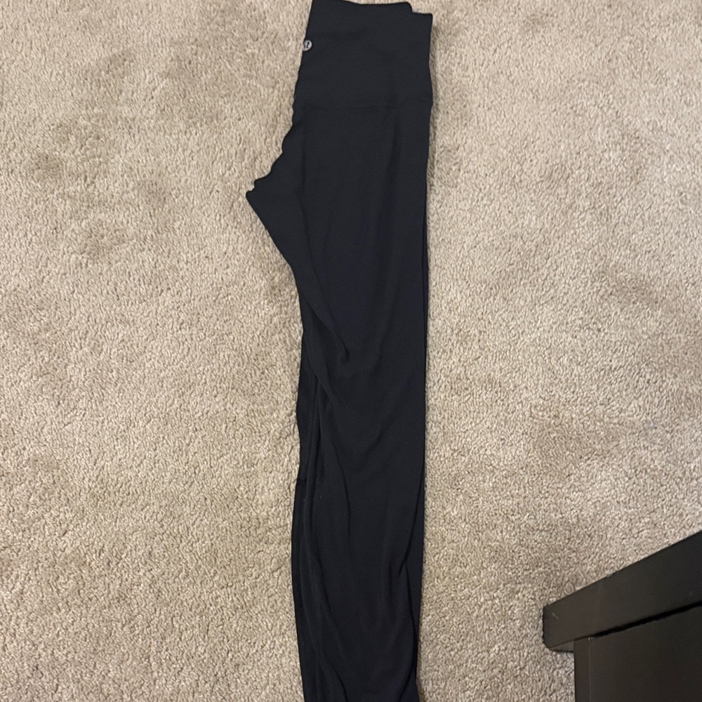 Black lululemon front seam leggings - Picture 2 of 4